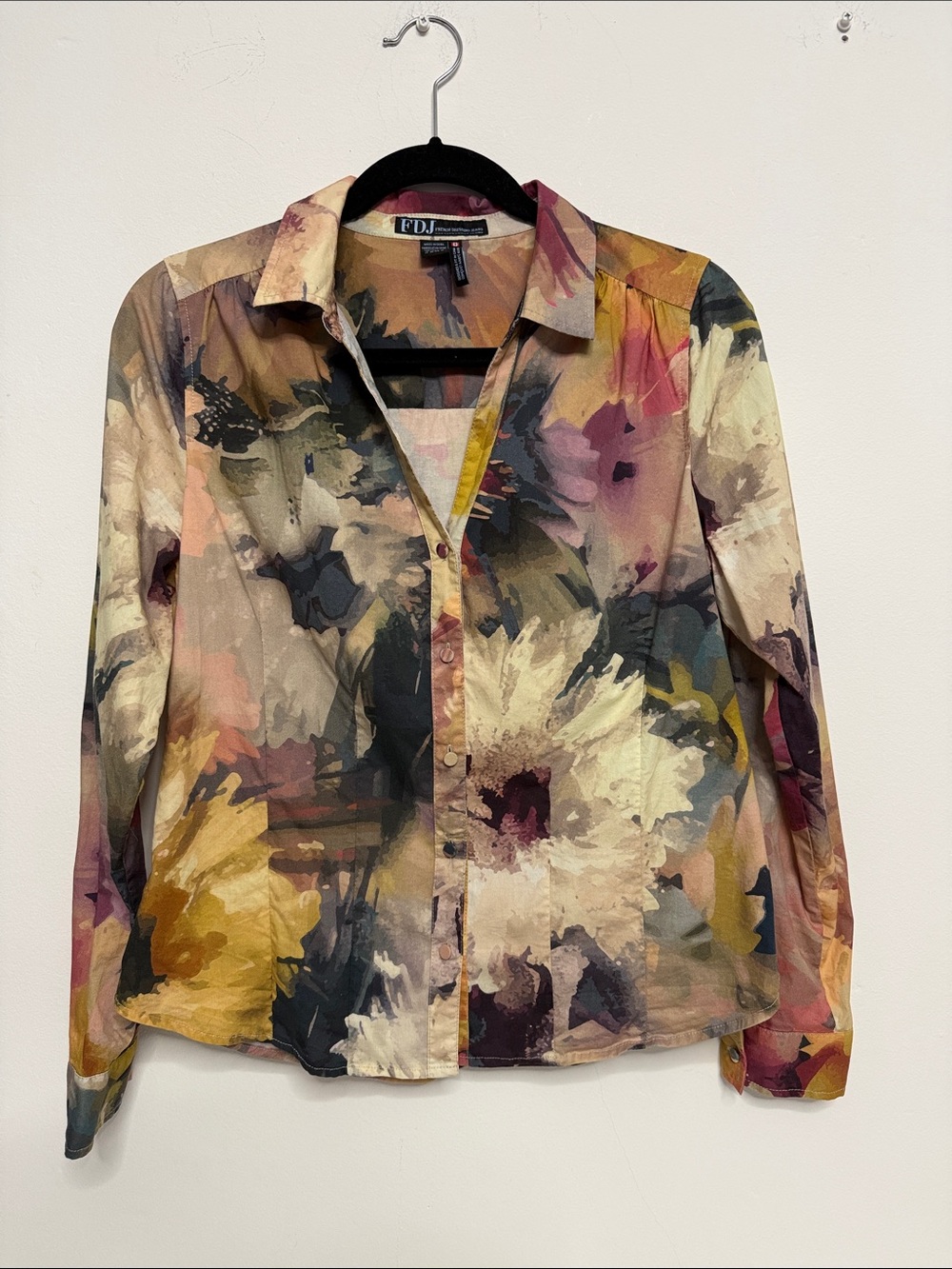 FDJ Floral Painterly Button-Down Shirt in Multi-Color
